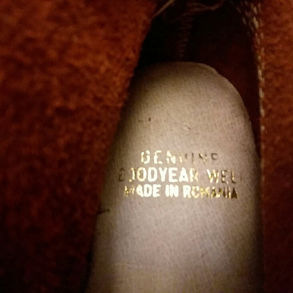 Boots - Picture 2 of 3